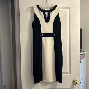 Elegant Black and White Sleeveless Dress